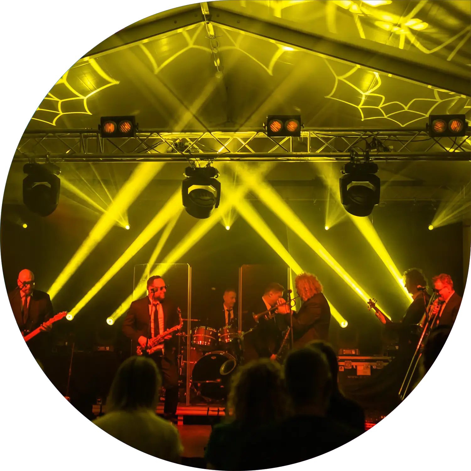 Wynajem-Oświetlenia-scenicznego-Poznań_Wielkopolska